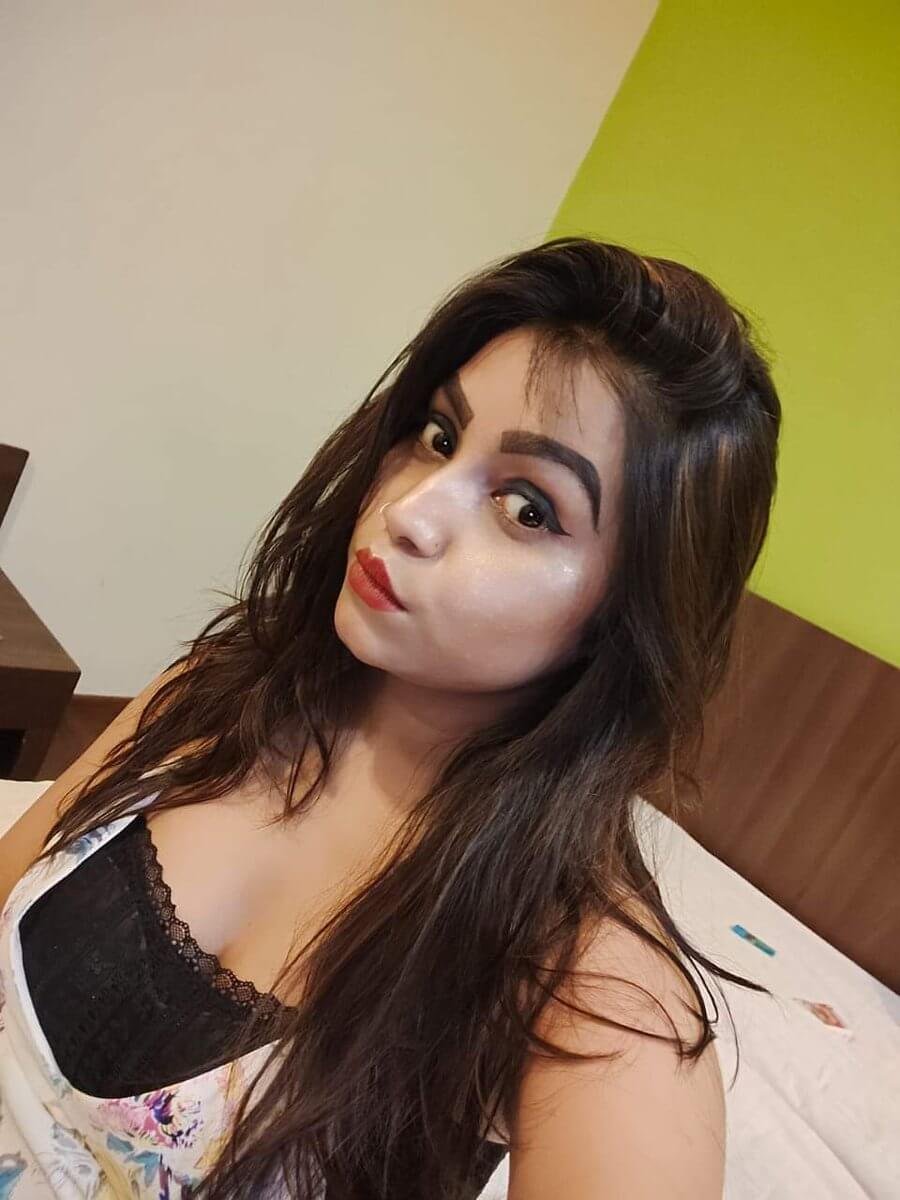 Escort Service Arzoo In Mohan Nagar